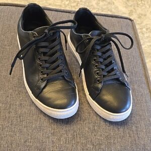 Black Leather Women's Sneakers